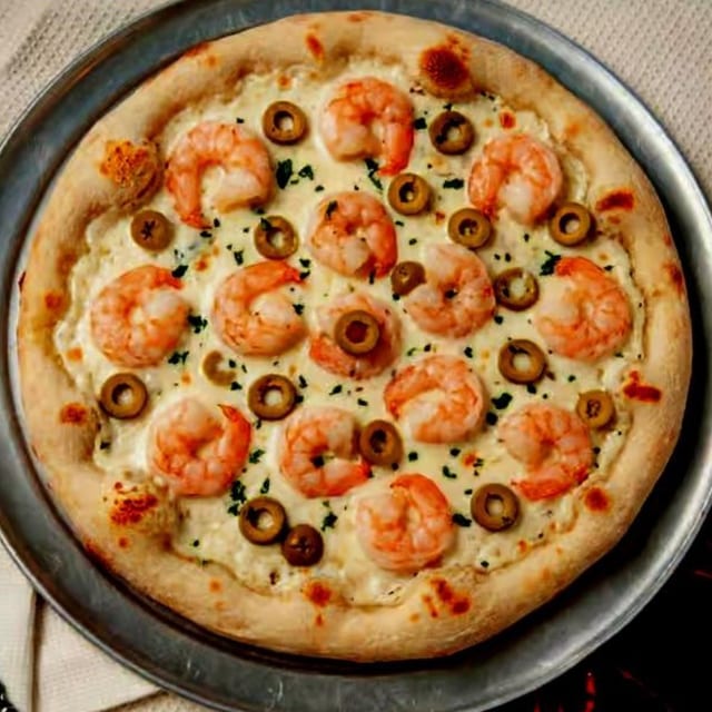 Royal Moroccan Pizza.