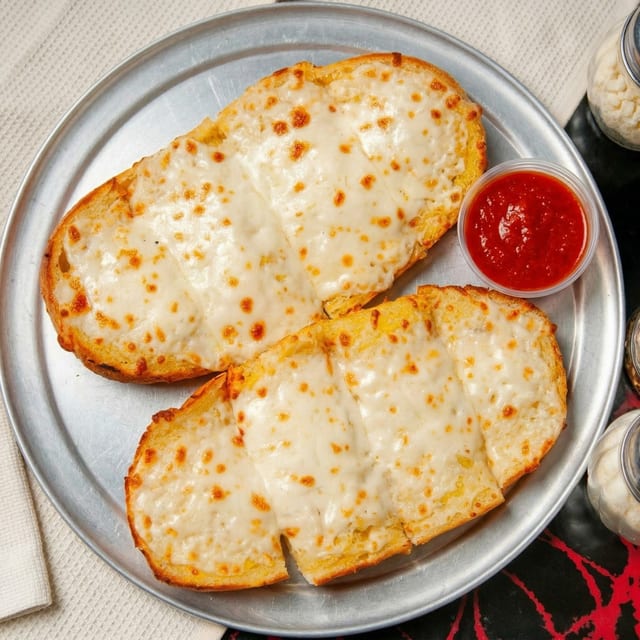 Cheezy Garlic Bread.